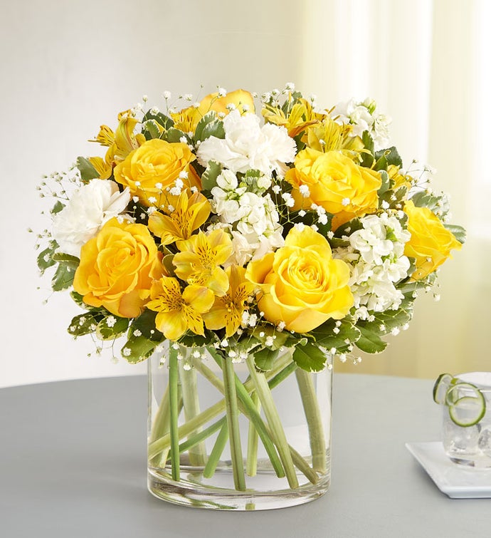 Yellow & White Delight™ Bouquet